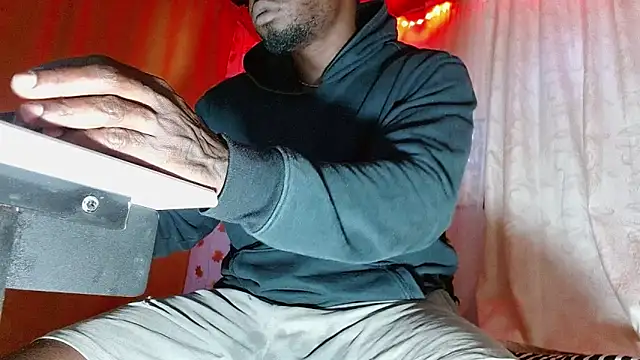 angel bonbom online show from February 14, 10:06 pm