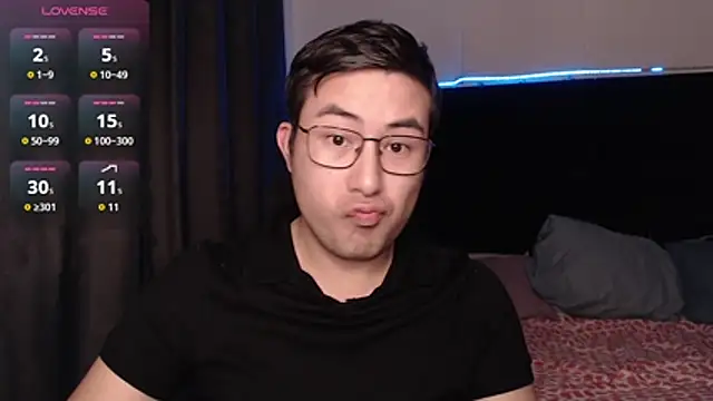 andrewmhilton  online show from January 18, 5:55 am