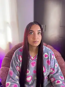  Tammyy online show from February 13, 3:30 pm