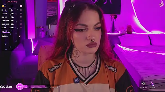 Snapshot of BratzieDarsie chatting on July 19, 1:48 pm BratzieDarsie online show from July 19, 1:48 pm