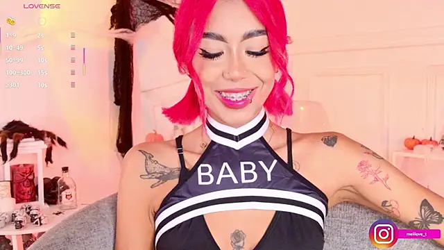 Mely-taylor online show from November 1, 9:06 pm