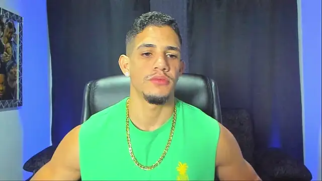 jhonnysnow17 online show from November 9, 10:41 pm