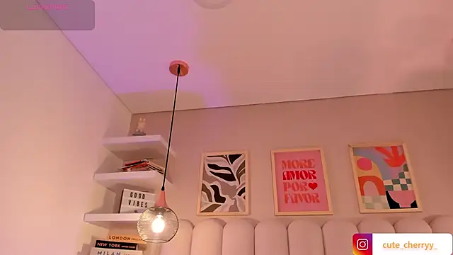 Snapshot of cute__cherry_ chatting on October 9, 8:18 pm cute cherry online show from October 9, 8:18 pm
