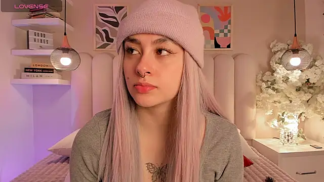 cute  cherry  online show from October 23, 12:37 pm