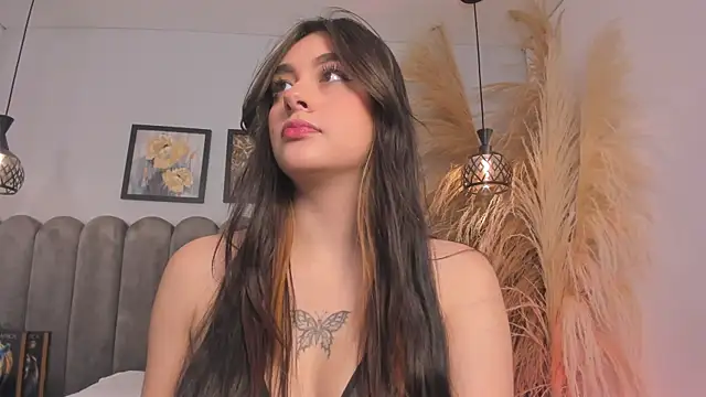 Snapshot of cute__cherry_ chatting on June 17, 8:32 pm cute cherry online show from June 17, 8:32 pm