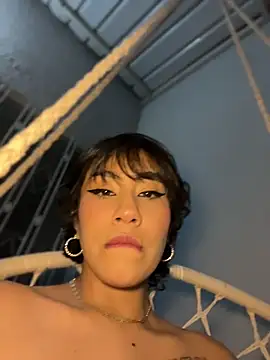 Snapshot of ZahaRoseee chatting on March 26, 3:45 am ZahaRoseee online show from March 26, 3:45 am