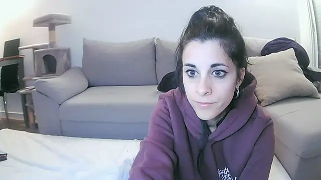 Snapshot of secretoeternoo chatting on January 17, 2:39 am secretoeternoo online show from January 17, 2:39 am