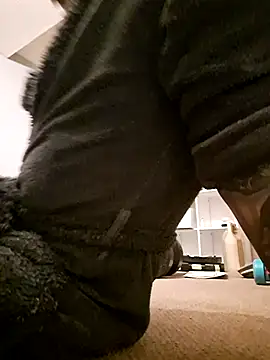 Snapshot of crisconst chatting on December 16, 9:31 pm crisconst online show from December 16, 9:31 pm