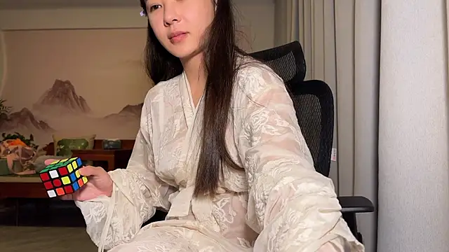Snapshot of grandeeney chatting on May 16, 1:54 pm grandeeney online show from May 16, 1:54 pm