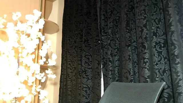 Mika Gold online show from January 3, 9:58 am