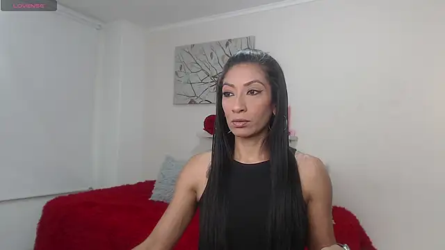 Snapshot of sofia_perez___ chatting on May 26, 7:54 pm sofia perez online show from May 26, 7:54 pm