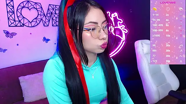 demyanderson  online show from December 26, 8:32 pm