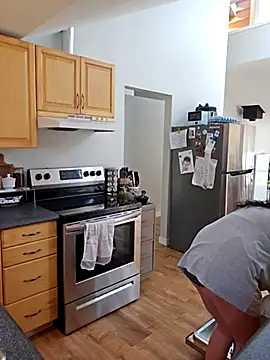 Snapshot of anyalikestosuck chatting on February 28, 8:28 pm anyalikestosuck online show from February 28, 8:28 pm