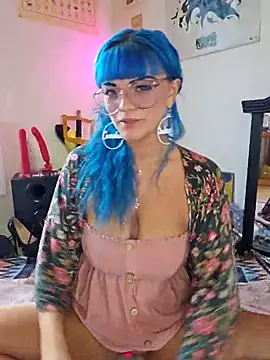 Snapshot of anyalikestosuck chatting on October 1, 9:10 pm anyalikestosuck online show from October 1, 9:10 pm