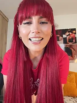 Snapshot of zafiro_mo0n chatting on March 4, 9:00 pm zafiro mo0n online show from March 4, 9:00 pm
