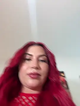 Snapshot of zafiro_mo0n chatting on September 22, 10:34 pm zafiro mo0n online show from September 22, 10:34 pm
