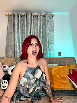Snapshot of zafiro_mo0n chatting on October 5, 11:13 pm zafiro mo0n online show from October 5, 11:13 pm
