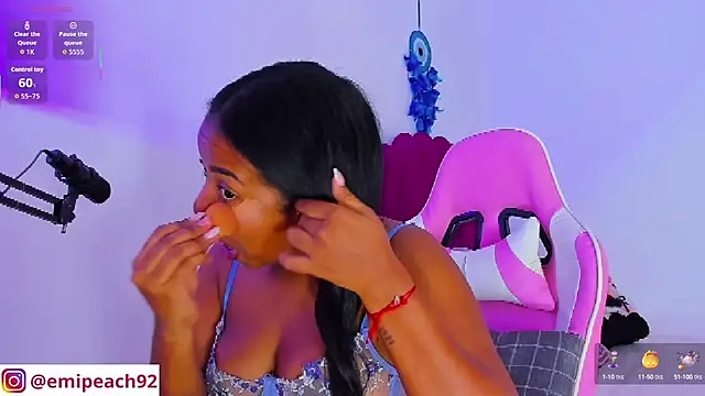 samanthaabloom online show from October 23, 12:21 am