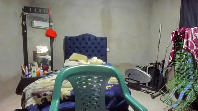 mature  bigboobs   online show from December 25, 6:52 am