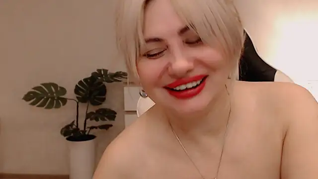 Lola Richie online show from January 13, 6:40 am