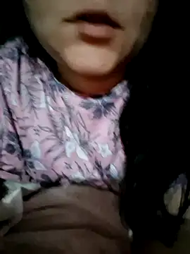 Snapshot of Doll_Nepali chatting on May 4, 7:43 pm Doll Nepali online show from May 4, 7:43 pm