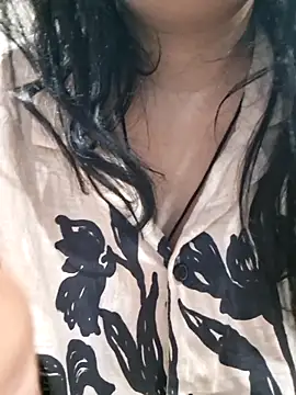 Snapshot of Doll_Nepali chatting on May 21, 8:27 pm Doll Nepali online show from May 21, 8:27 pm