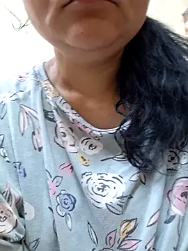 Snapshot of Doll_Nepali chatting on July 9, 10:03 pm Doll Nepali online show from July 9, 10:03 pm