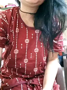 Snapshot of Doll_Nepali chatting on August 3, 11:52 pm Doll Nepali online show from August 3, 11:52 pm