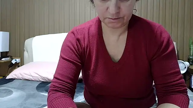 Snapshot of Kellynha_Sweet chatting on May 14, 9:43 pm Kellynha Sweet online show from May 14, 9:43 pm