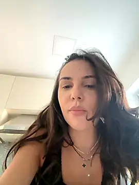 Snapshot of TaniaAmore chatting on October 1, 12:33 pm TaniaAmore online show from October 1, 12:33 pm