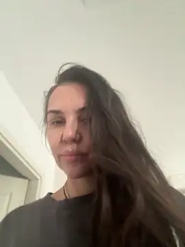 Snapshot of TaniaAmore chatting on October 6, 9:40 am TaniaAmore online show from October 6, 9:40 am
