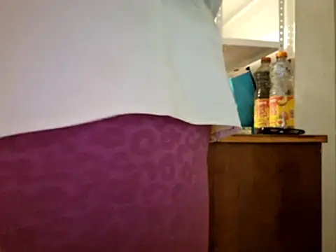 Snapshot of Samantha_Squirt@xh chatting on October 27, 11:41 pm Samantha Squirtxh online show from October 27, 11:41 pm