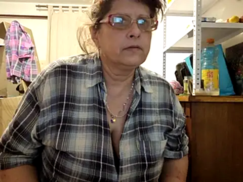 Snapshot of Samantha_Squirt@xh chatting on November 24, 1:38 am Samantha Squirtxh online show from November 24, 1:38 am