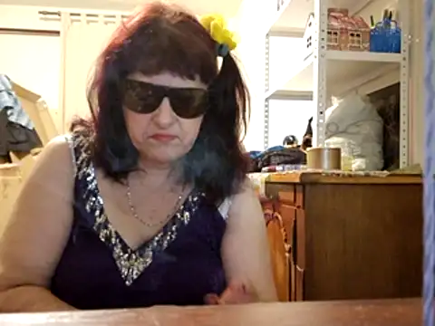 Snapshot of Samantha_Squirt@xh chatting on May 7, 10:04 pm Samantha Squirtxh online show from May 7, 10:04 pm