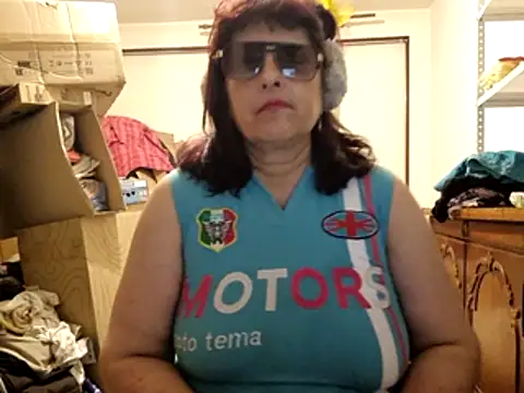 Snapshot of Samantha_Squirt@xh chatting on May 19, 1:56 am Samantha Squirtxh online show from May 19, 1:56 am