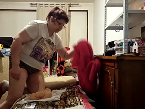 Snapshot of Samantha_Squirt@xh chatting on June 16, 11:40 pm Samantha Squirtxh online show from June 16, 11:40 pm