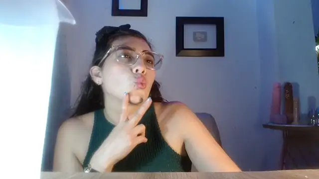 DaMikaela  online show from February 10, 6:56 pm