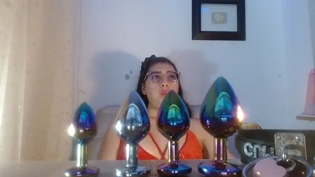 DaMikaela  online show from February 12, 6:58 pm