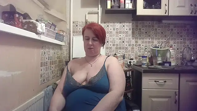 NikolRedMilf online show from February 20, 11:10 pm