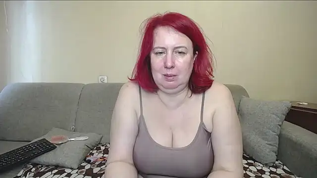NikolRedMilf online show from April 6, 11:22 am