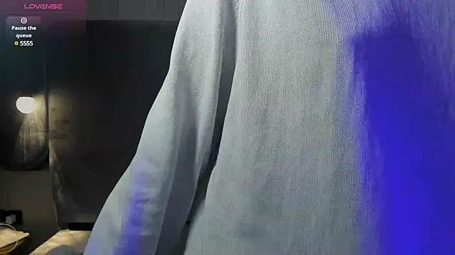 Snapshot of Ania_jones chatting on March 11, 8:31 pm Ania jones online show from March 11, 8:31 pm