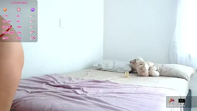 Snapshot of Ania_jones chatting on October 11, 8:40 pm Ania jones online show from October 11, 8:40 pm