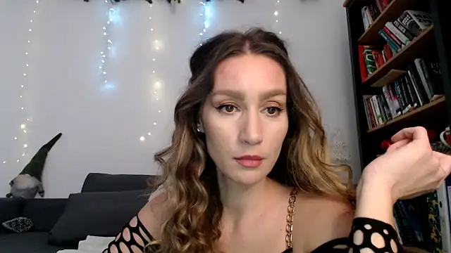 Snapshot of ChocoBelle chatting on December 13, 9:09 pm ChocoBelle online show from December 13, 9:09 pm