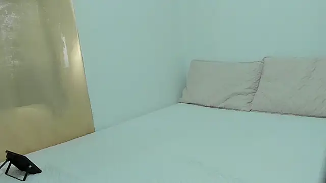 soyamandaa  online show from October 25, 8:14 pm