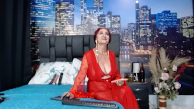 Lucy mature8 online show from February 13, 7:32 pm