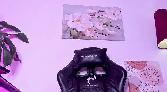 Snapshot of Noa_Sakura_ chatting on February 21, 10:26 pm Noa Sakura online show from February 21, 10:26 pm