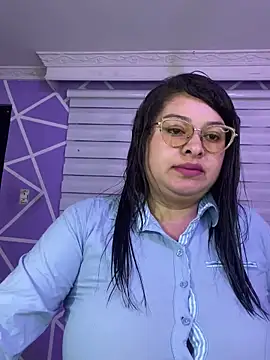 Snapshot of MiiaaJoness chatting on March 10, 3:17 pm MiiaaJoness online show from March 10, 3:17 pm