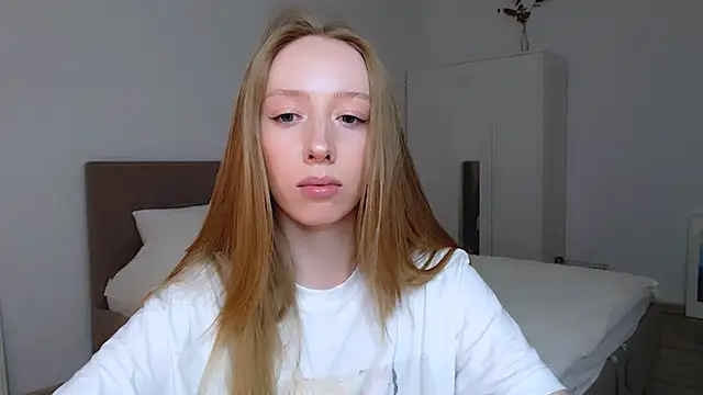 Luna insniity online show from December 15, 12:07 am