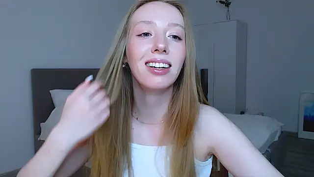 Luna insniity online show from December 22, 10:36 pm