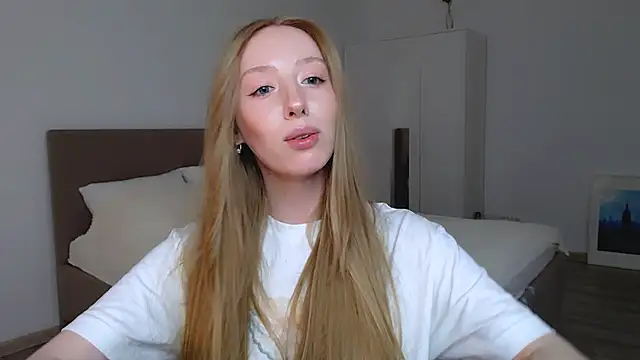 Luna insniity online show from January 4, 12:27 am